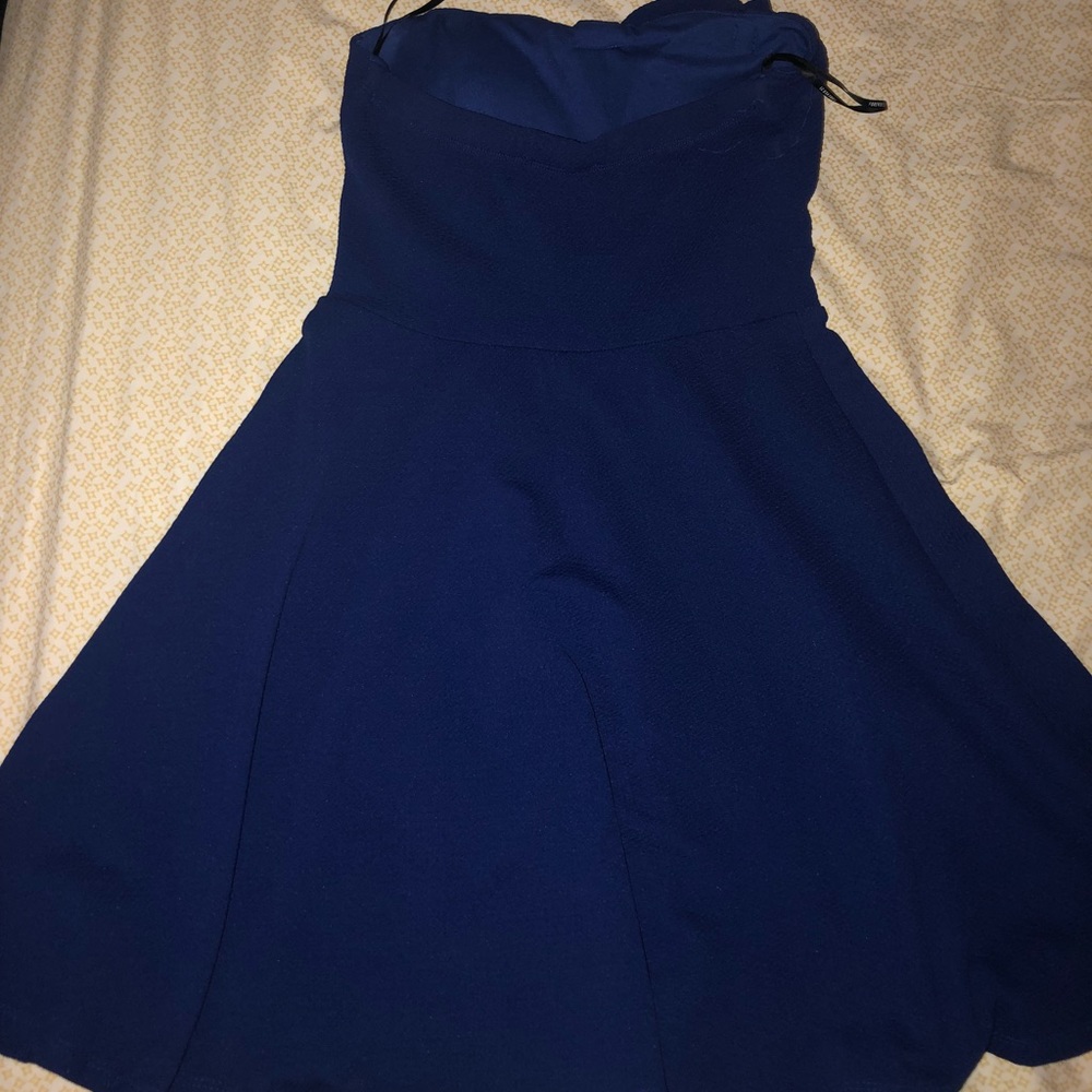Blue short dress